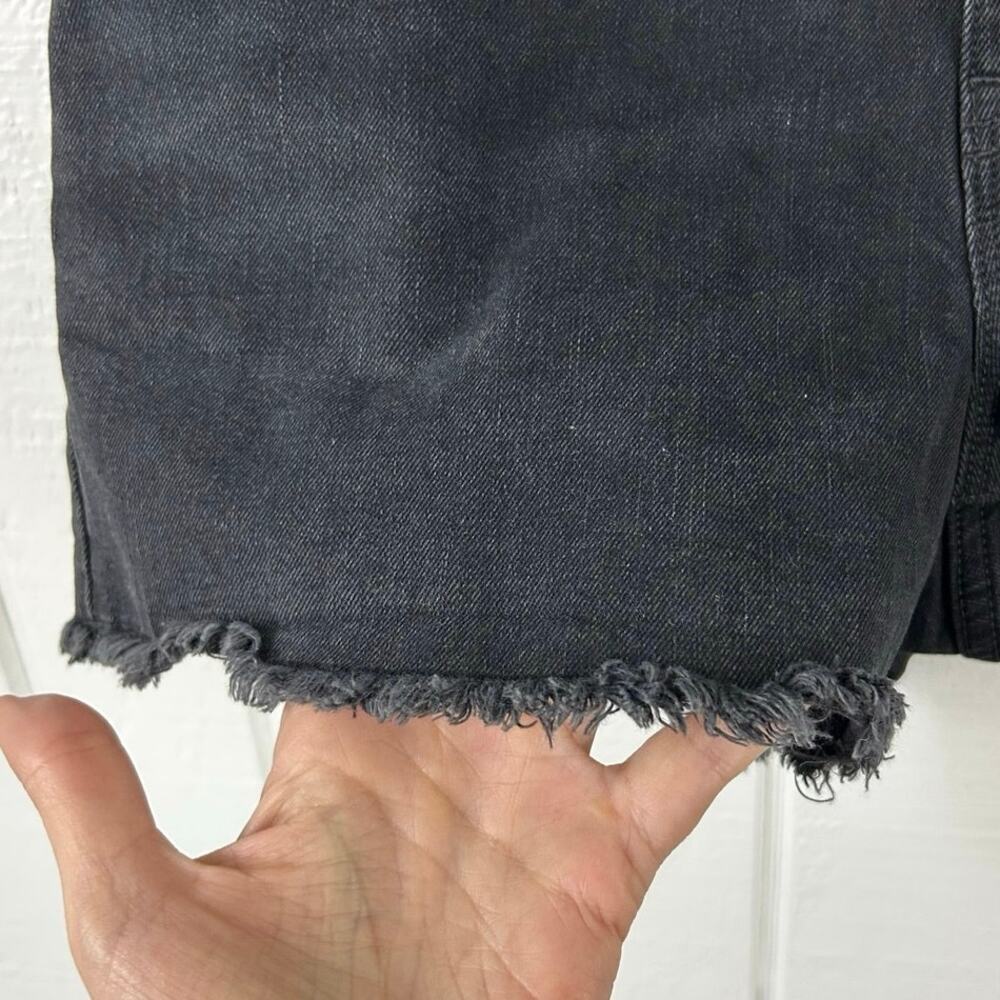 J Crew Black Denim Shorts Size 26 High Rise Button Fly Frayed Hem Stretch Jean - Picture 2 of 7